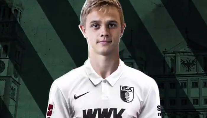 Robert Gumny już w FC Augsburg! Podpisał długi kontrakt